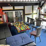 Schwarzer Adler Hotel *