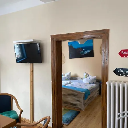 Hotel Schwarzer Adler *