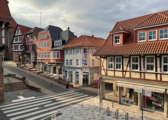 Schwarzer Adler Hotel *