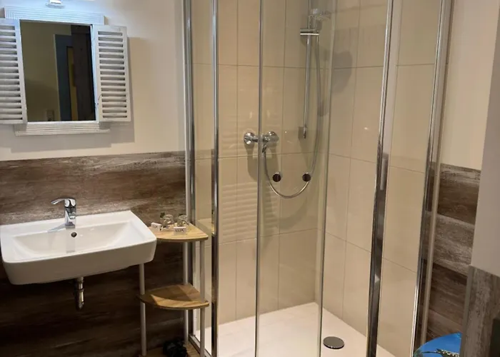 Otel Schwarzer Adler *